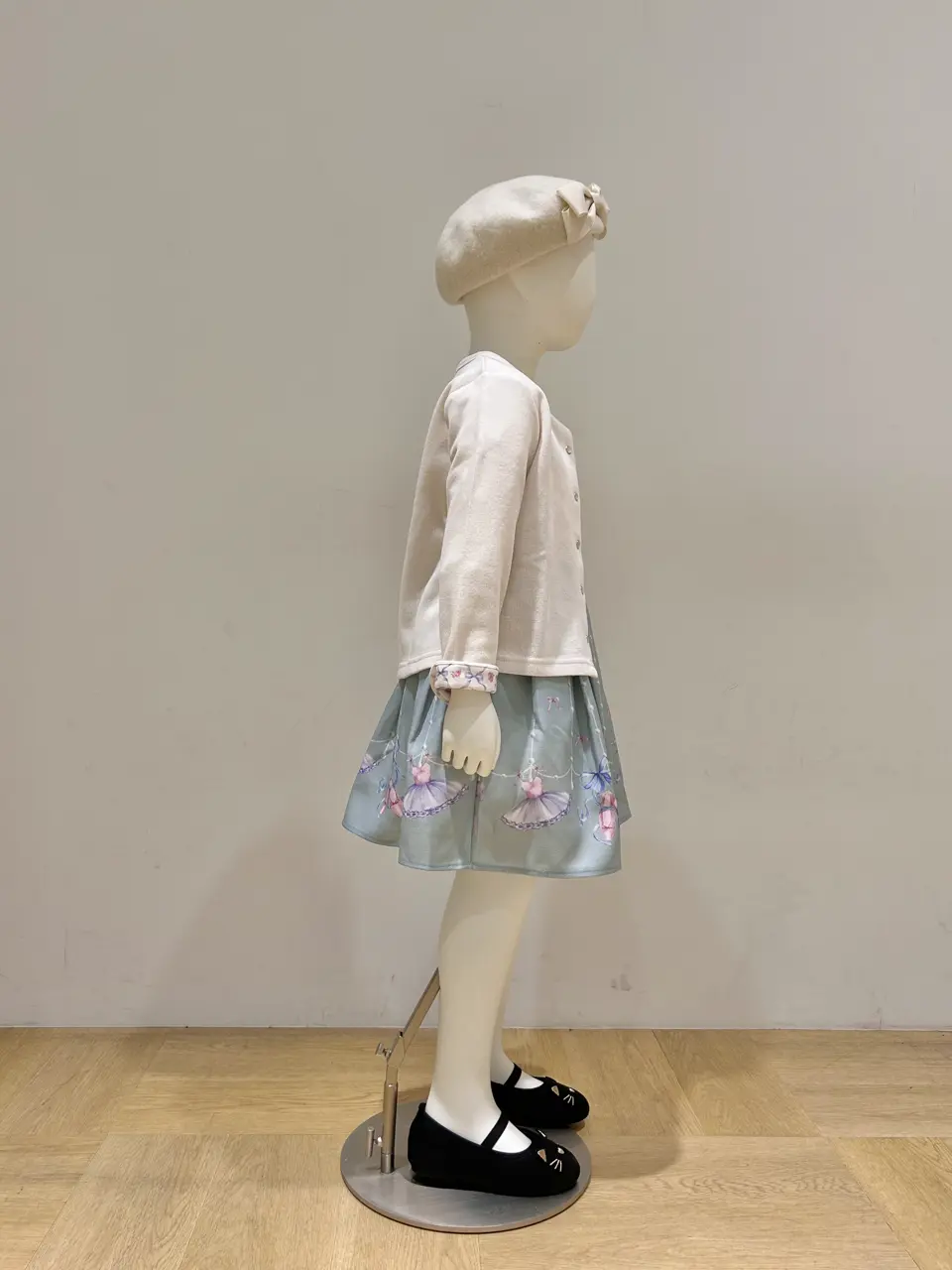 ONWARD CROSSET SELECT 尾野 コーディネート画像