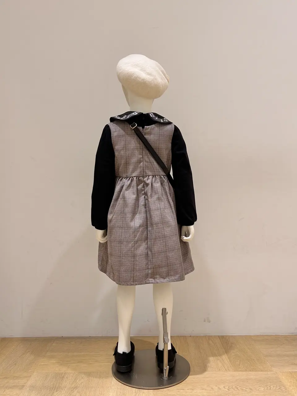 ONWARD CROSSET SELECT 尾野 コーディネート画像