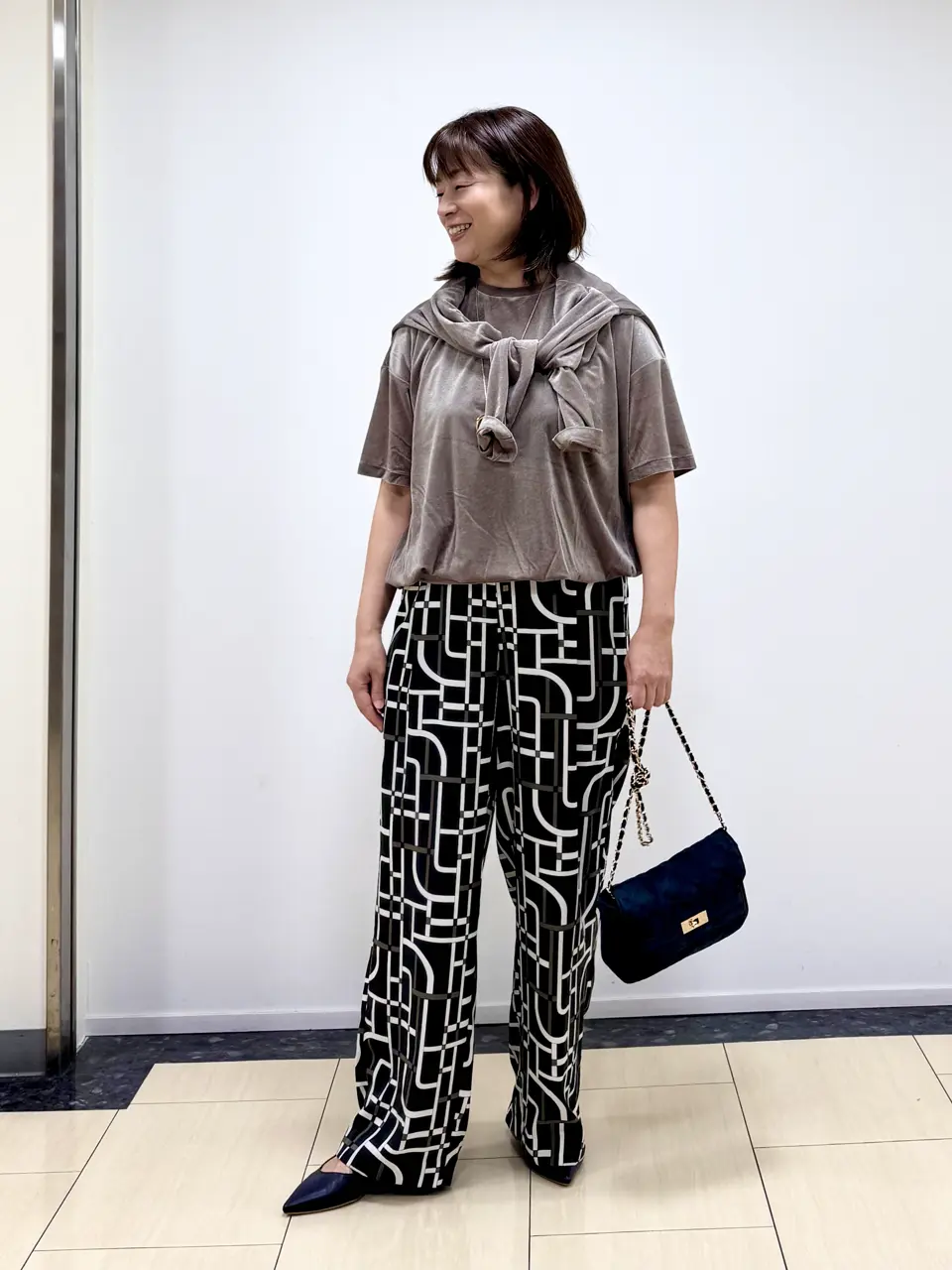 ONWARD CROSSET SELECT 岡崎 コーディネート画像