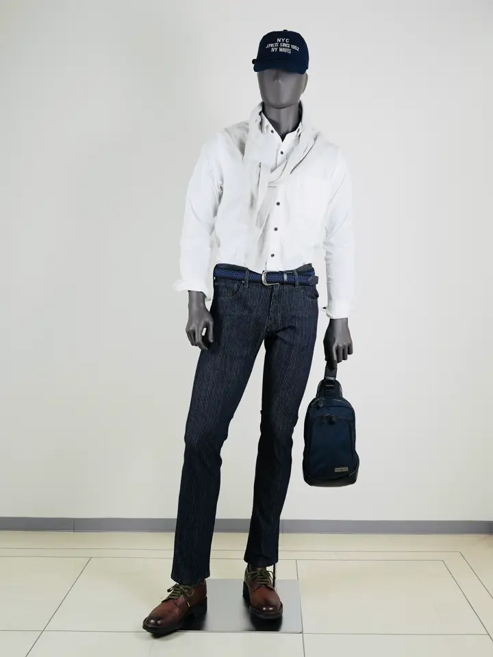 ONWARD CROSSET SELECT 岡田 コーディネート画像