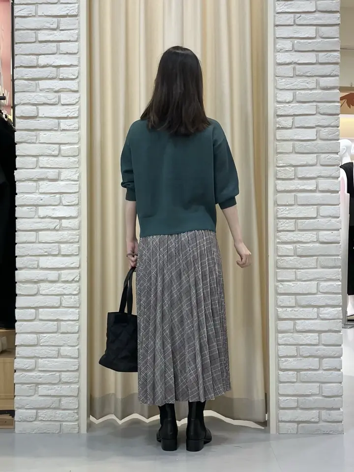 ONWARD CROSSET SELECT 檀 コーディネート画像