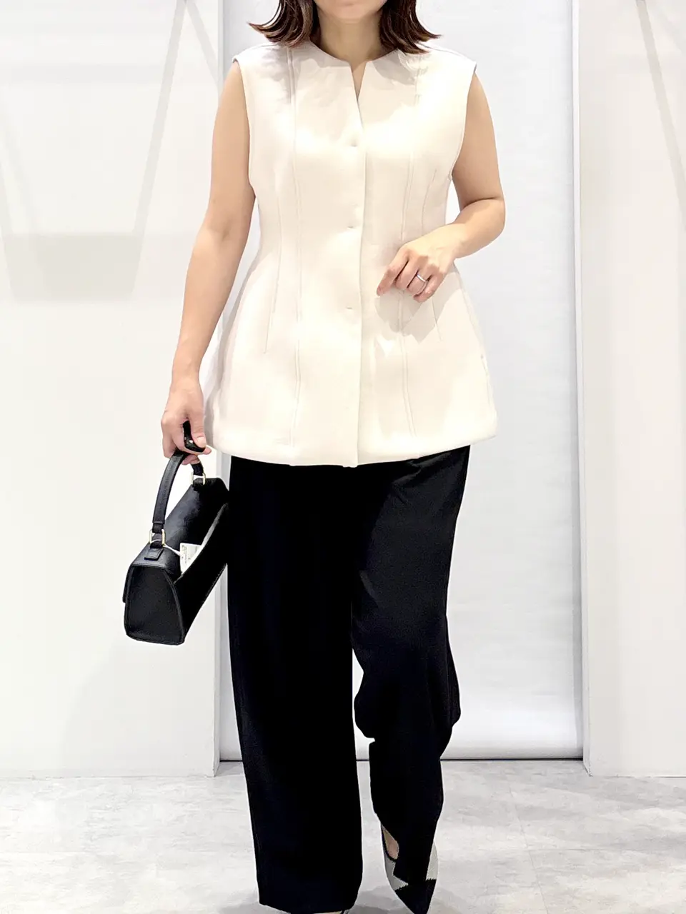 ONWARD CROSSET SELECT 横田 コーディネート画像