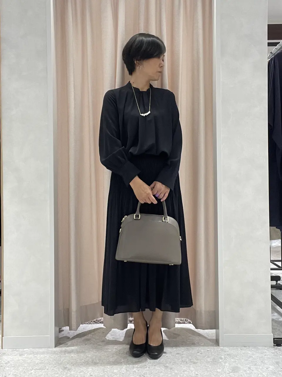 ♪ 新品同様　オンワード　自由区　セーター　カットソー　9号（38）　洗濯可 セール】 【洗える】袖ケーブルショート ニット （ニット