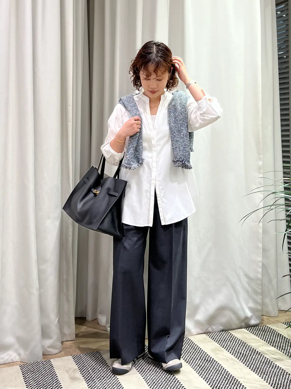 ONWARD CROSSET SELECT 伊藤 コーディネート画像