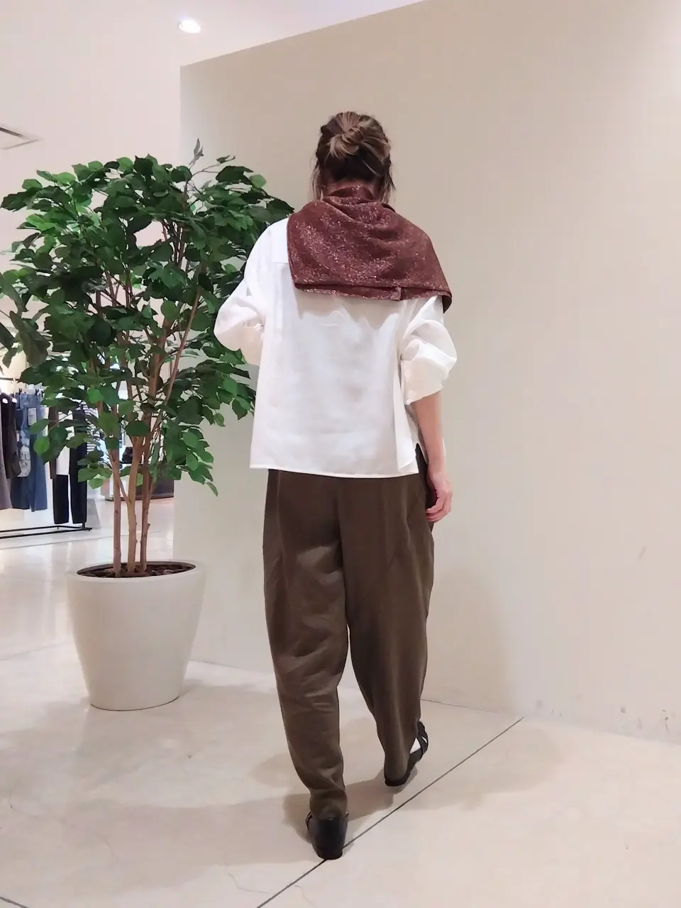 ONWARD CROSSET SELECT 木場 コーディネート画像