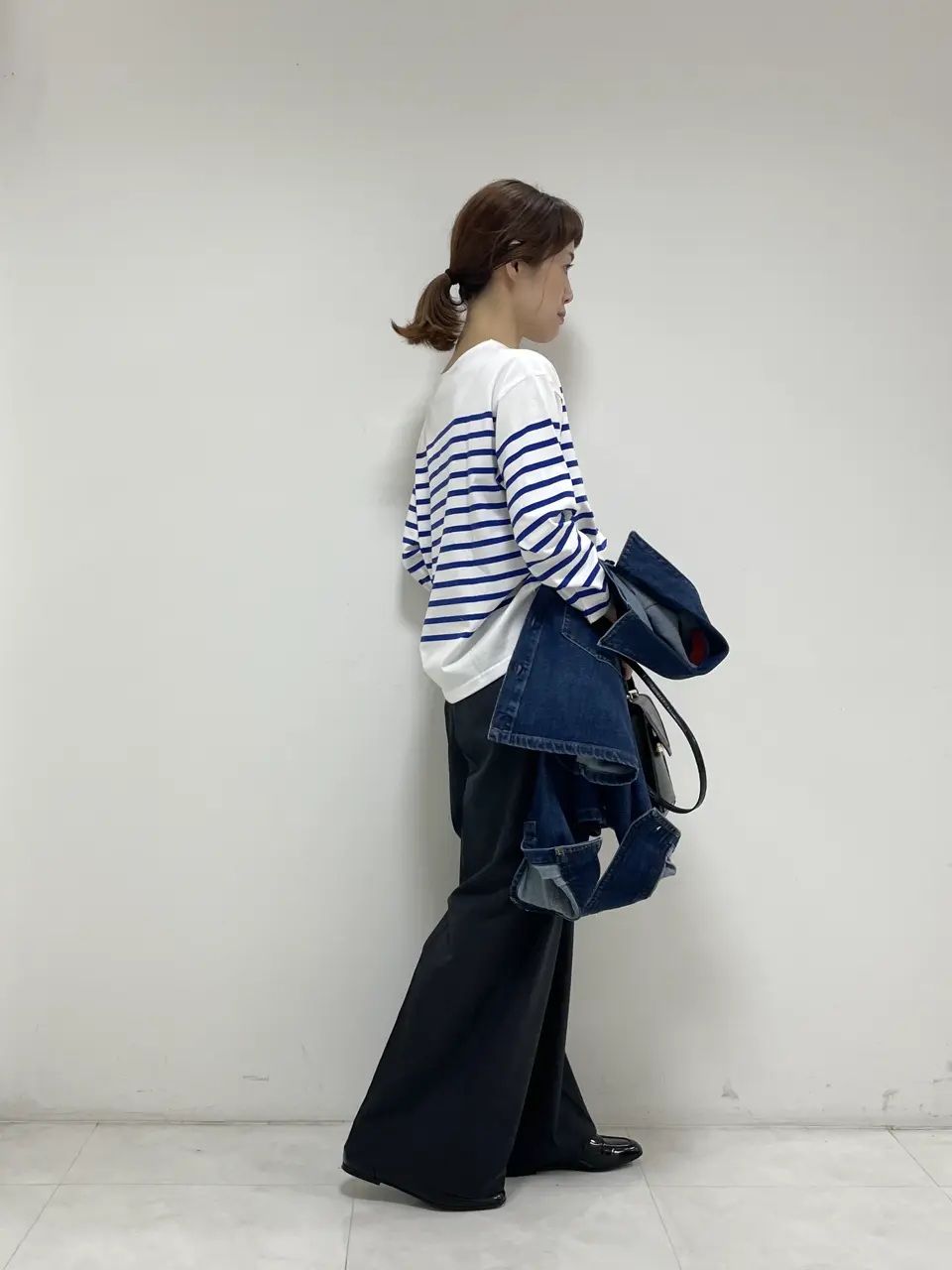 ONWARD CROSSET SELECT 岡田 コーディネート画像