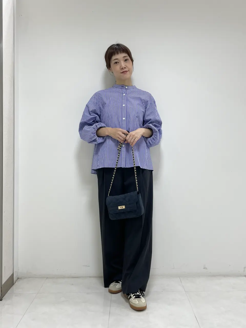 ONWARD CROSSET SELECT 岡田 コーディネート画像