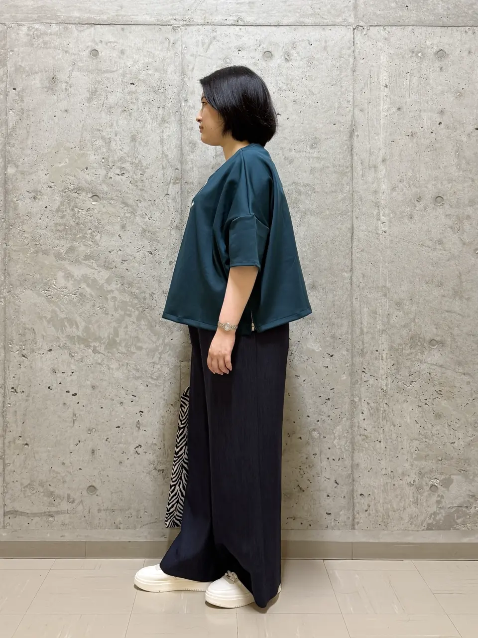 ONWARD CROSSET SELECT 吉田 コーディネート画像