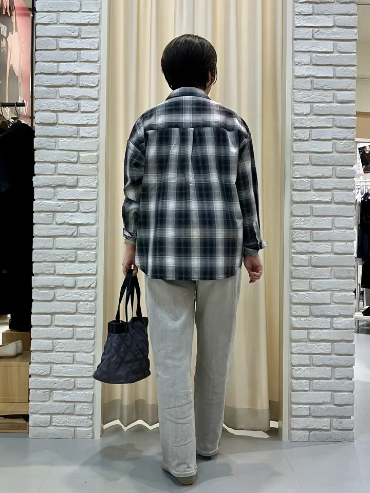 ONWARD CROSSET SELECT Tomi コーディネート画像