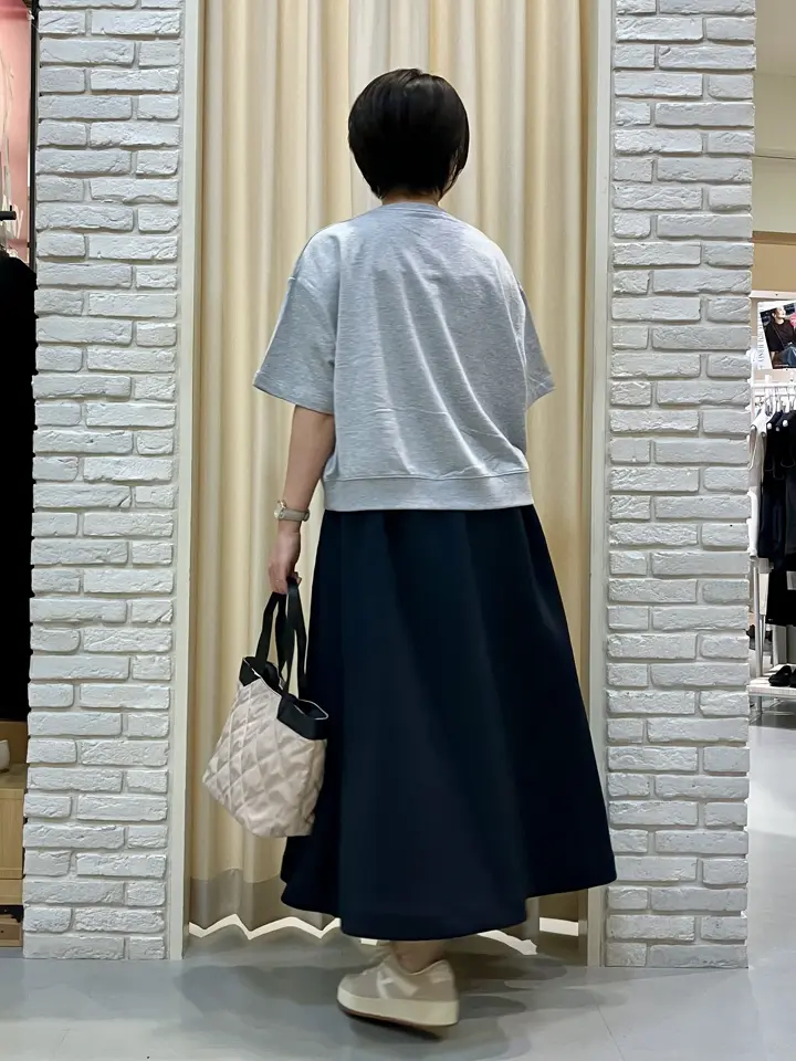 ONWARD CROSSET SELECT Tomi コーディネート画像