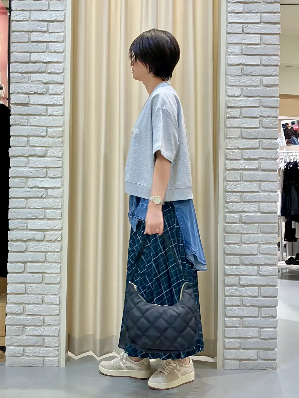 ONWARD CROSSET SELECT Tomi コーディネート画像