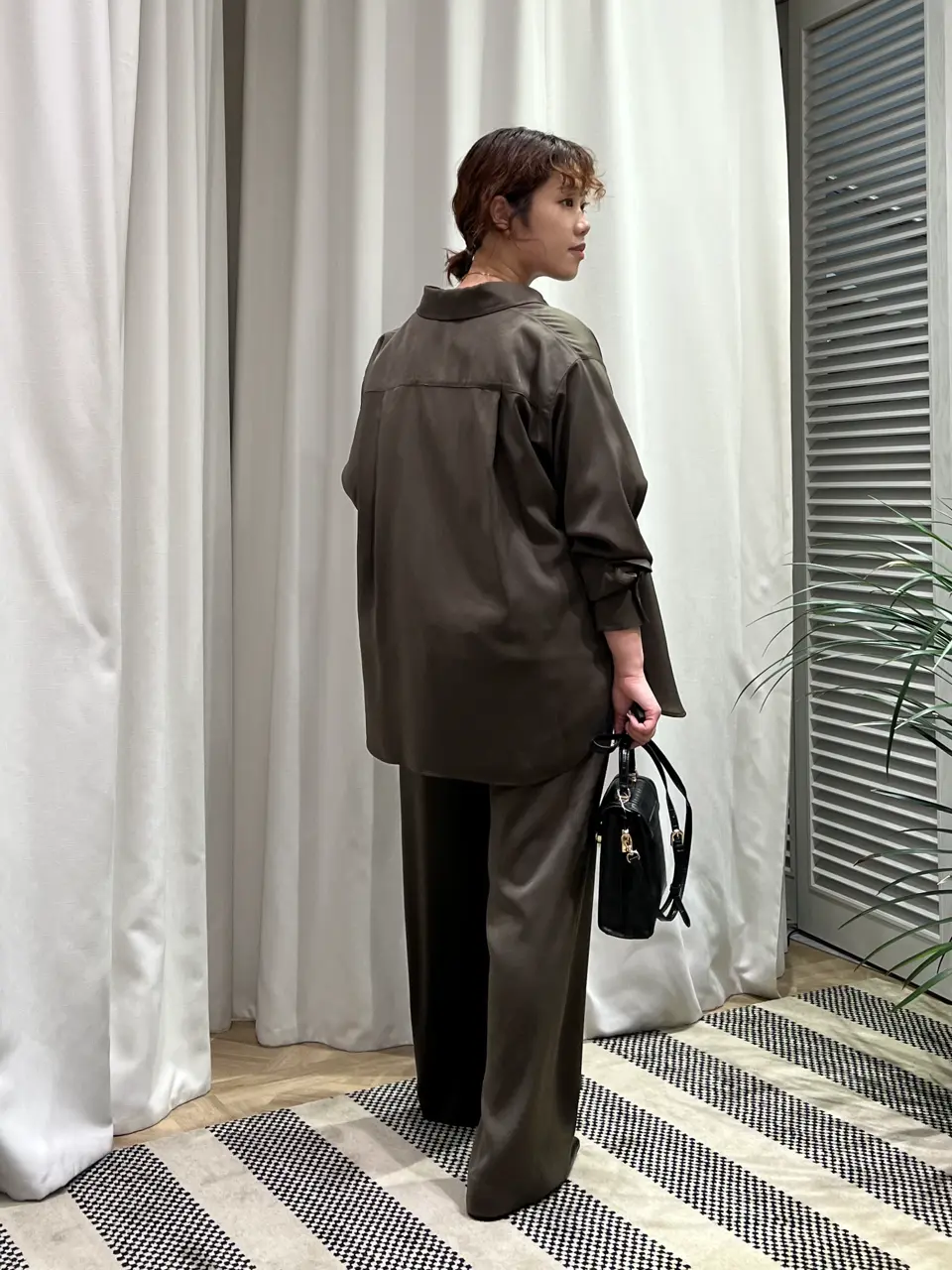 ONWARD CROSSET SELECT 伊藤 コーディネート画像