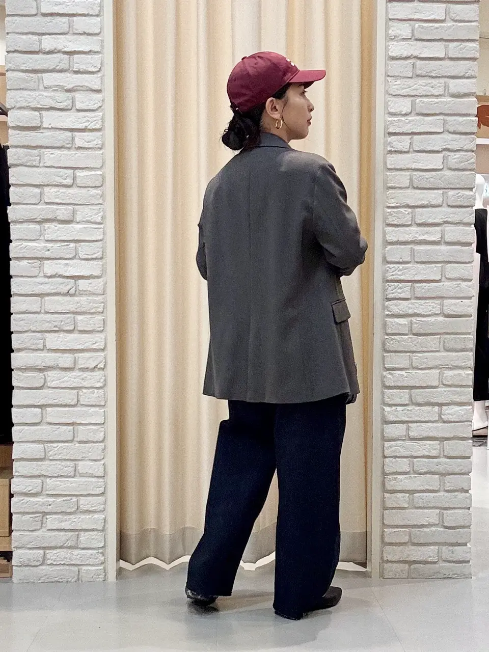 ONWARD CROSSET SELECT 服部 コーディネート画像