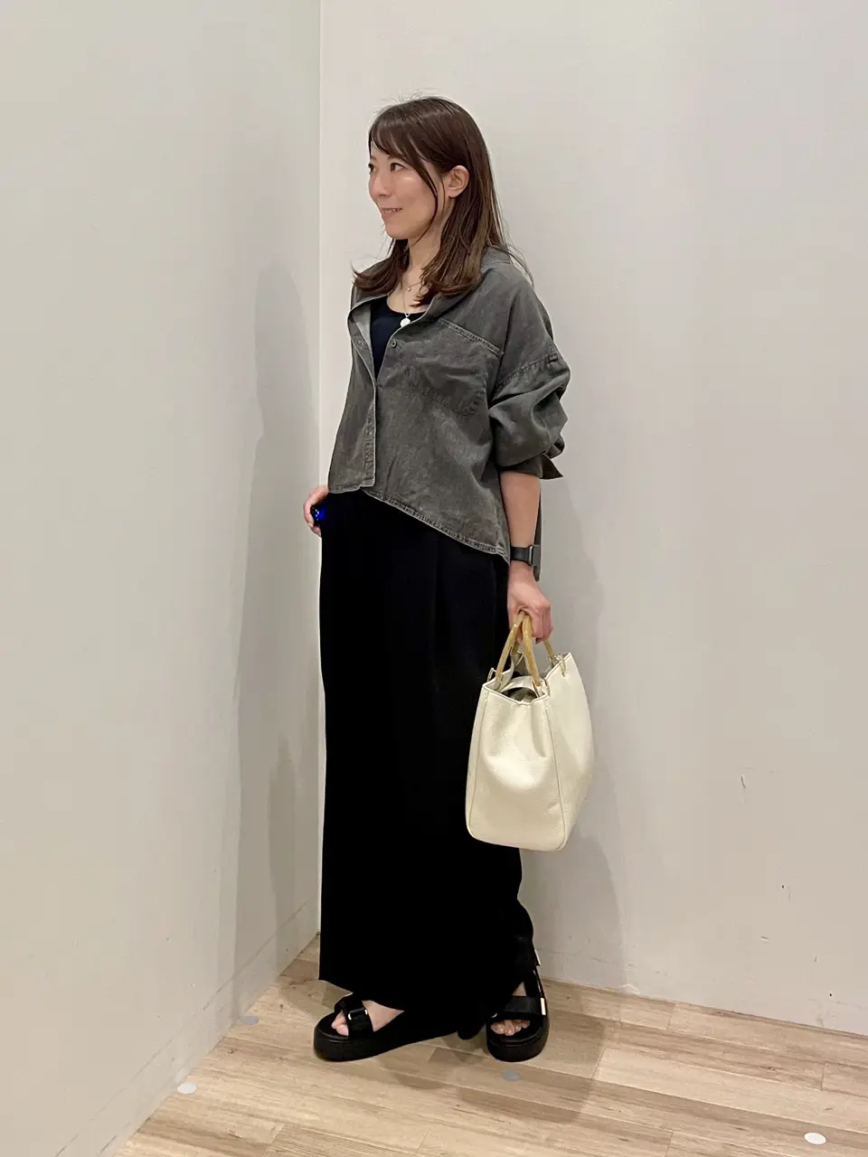 ONWARD CROSSET SELECT 井上 コーディネート画像