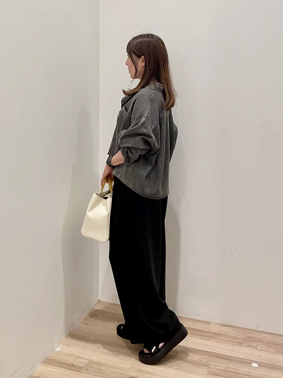 ONWARD CROSSET SELECT 井上 コーディネート画像