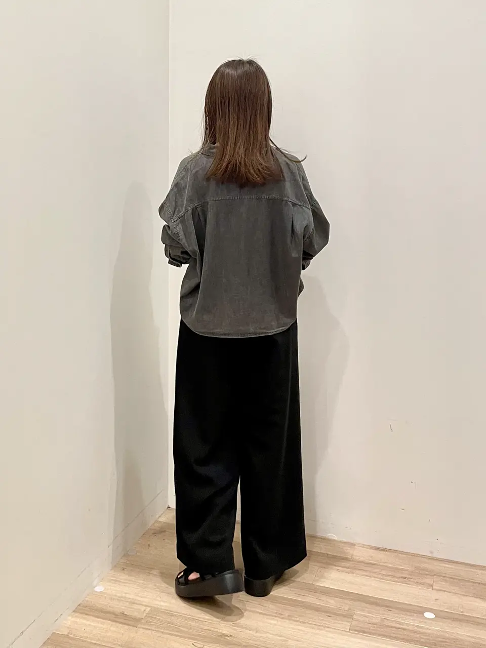 ONWARD CROSSET SELECT 井上 コーディネート画像