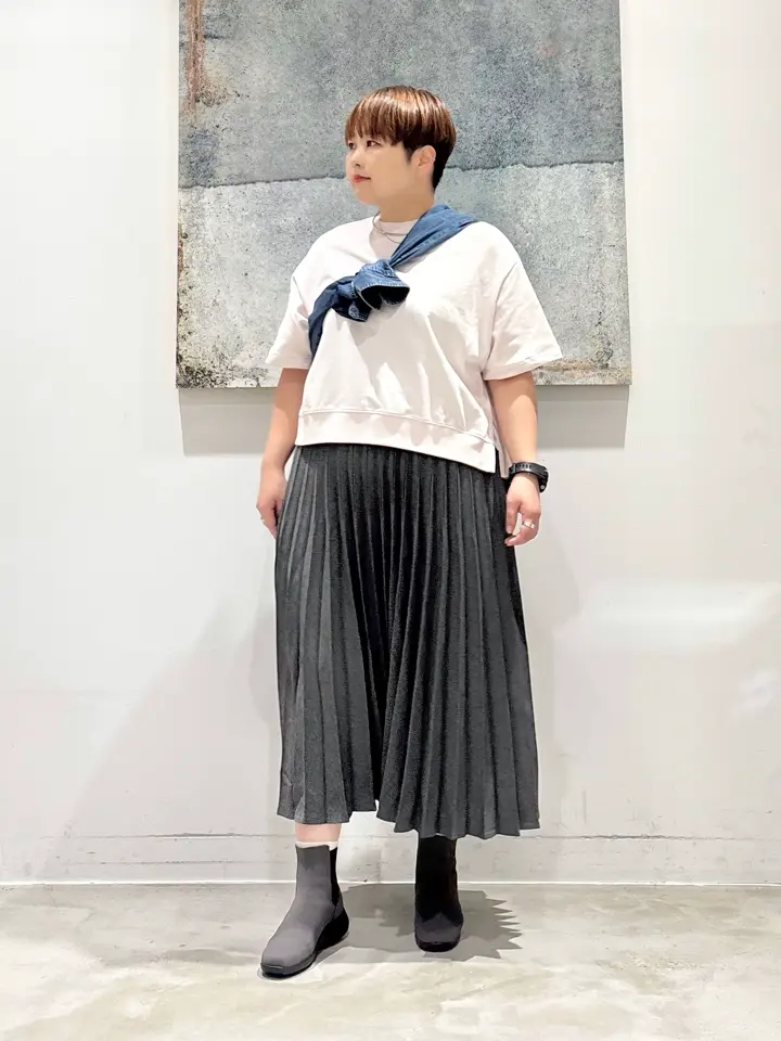 ONWARD CROSSET SELECT 千葉 コーディネート画像