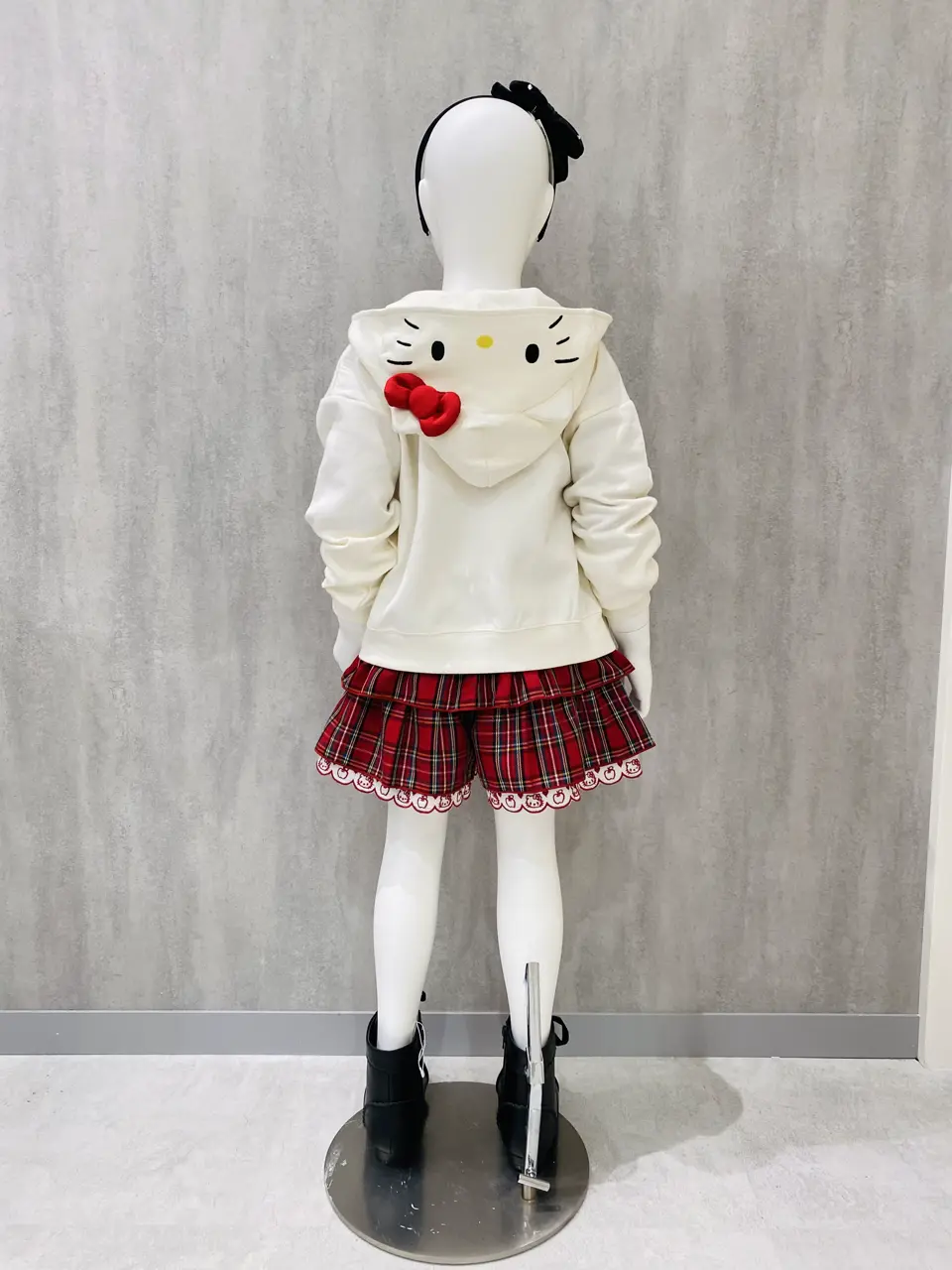 ONWARD CROSSET SELECT m.n コーディネート画像