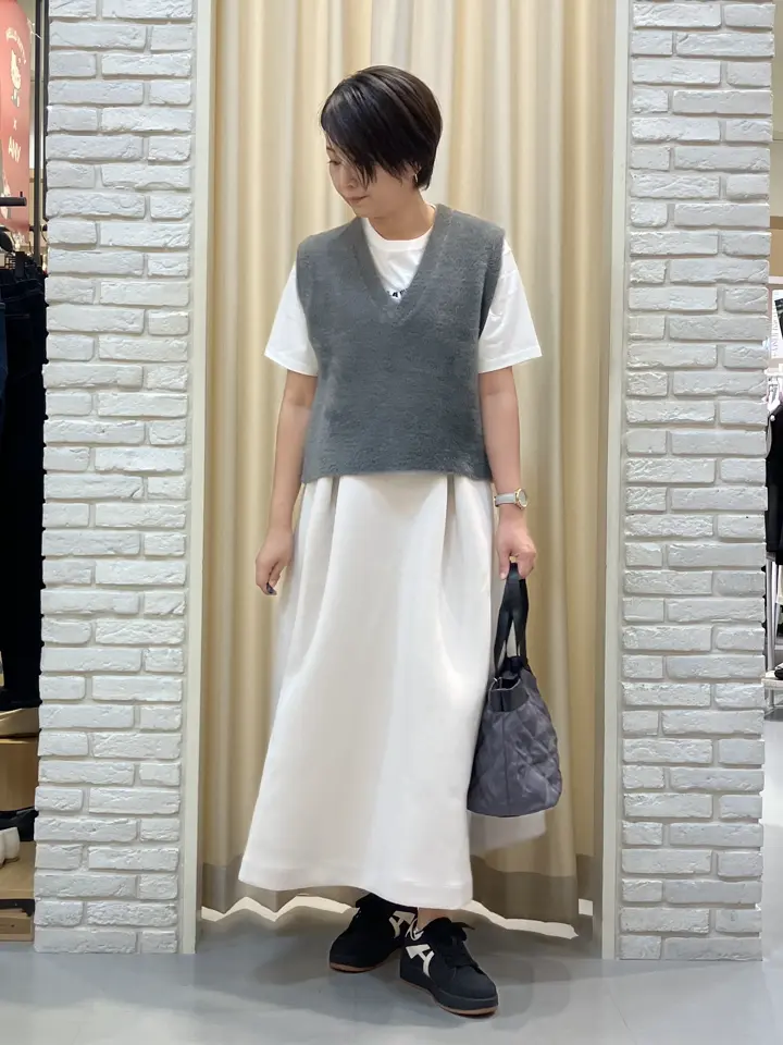 ONWARD CROSSET SELECT Tomi コーディネート画像