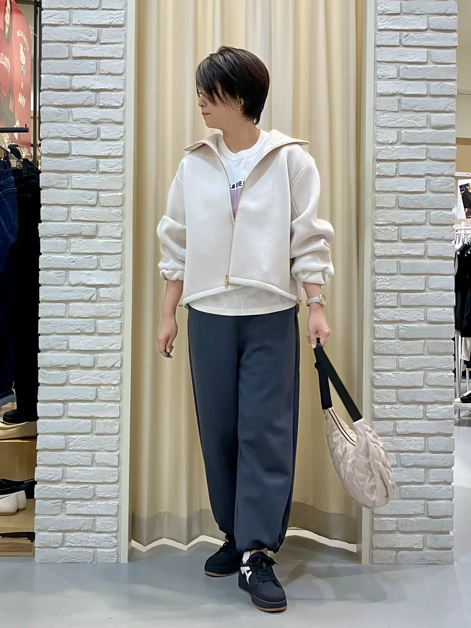 ONWARD CROSSET SELECT Tomi コーディネート画像