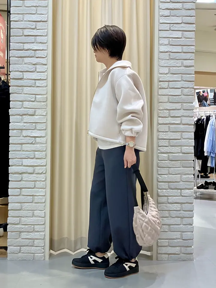 ONWARD CROSSET SELECT Tomi コーディネート画像