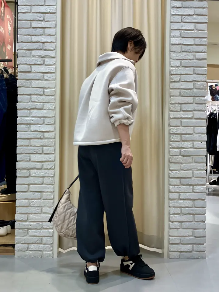 ONWARD CROSSET SELECT Tomi コーディネート画像