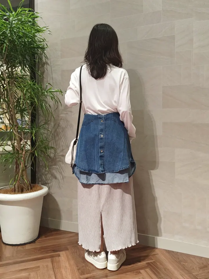 ONWARD CROSSET SELECT 浅岡 コーディネート画像