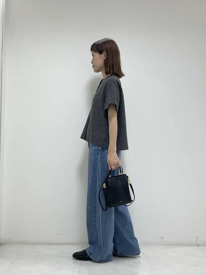 ONWARD CROSSET SELECT 岡田 コーディネート画像