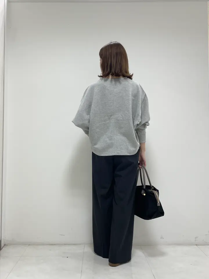 ONWARD CROSSET SELECT 岡田 コーディネート画像