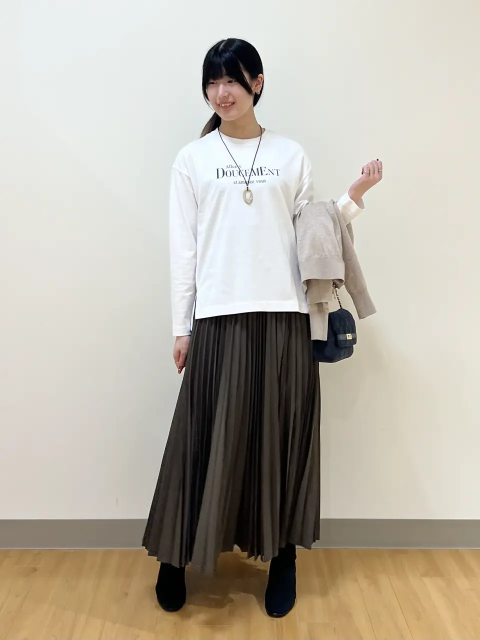 ONWARD CROSSET SELECT Aina コーディネート画像