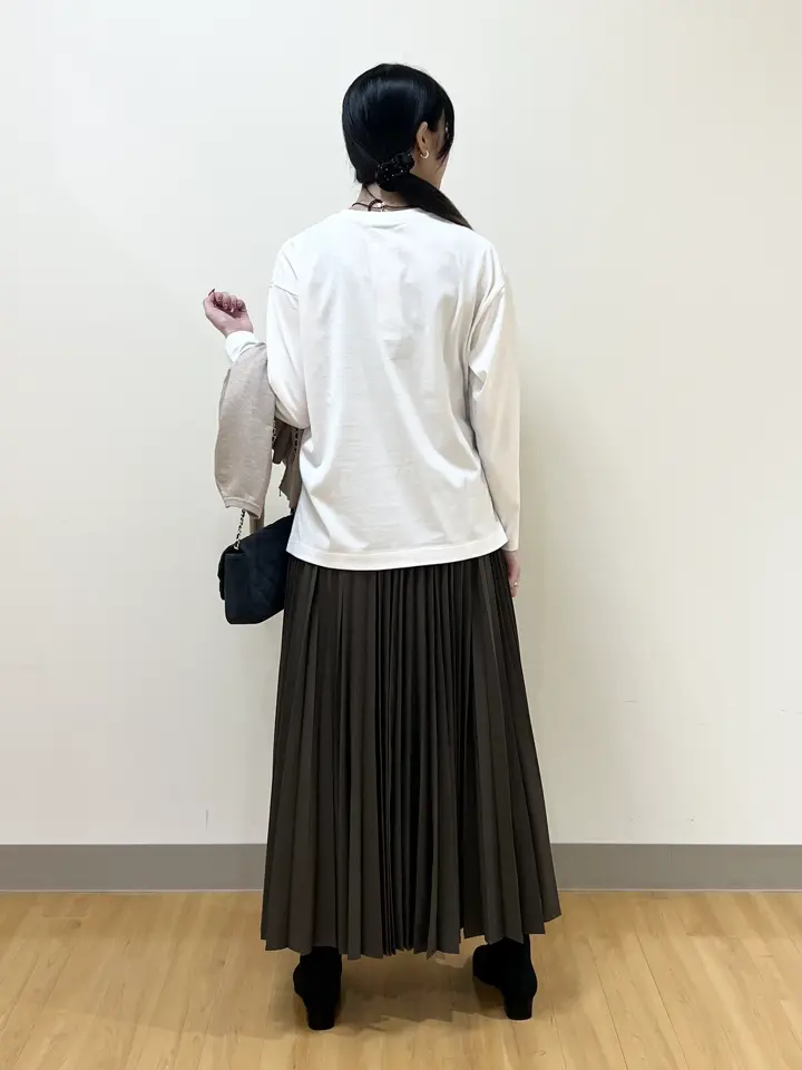 ONWARD CROSSET SELECT Aina コーディネート画像