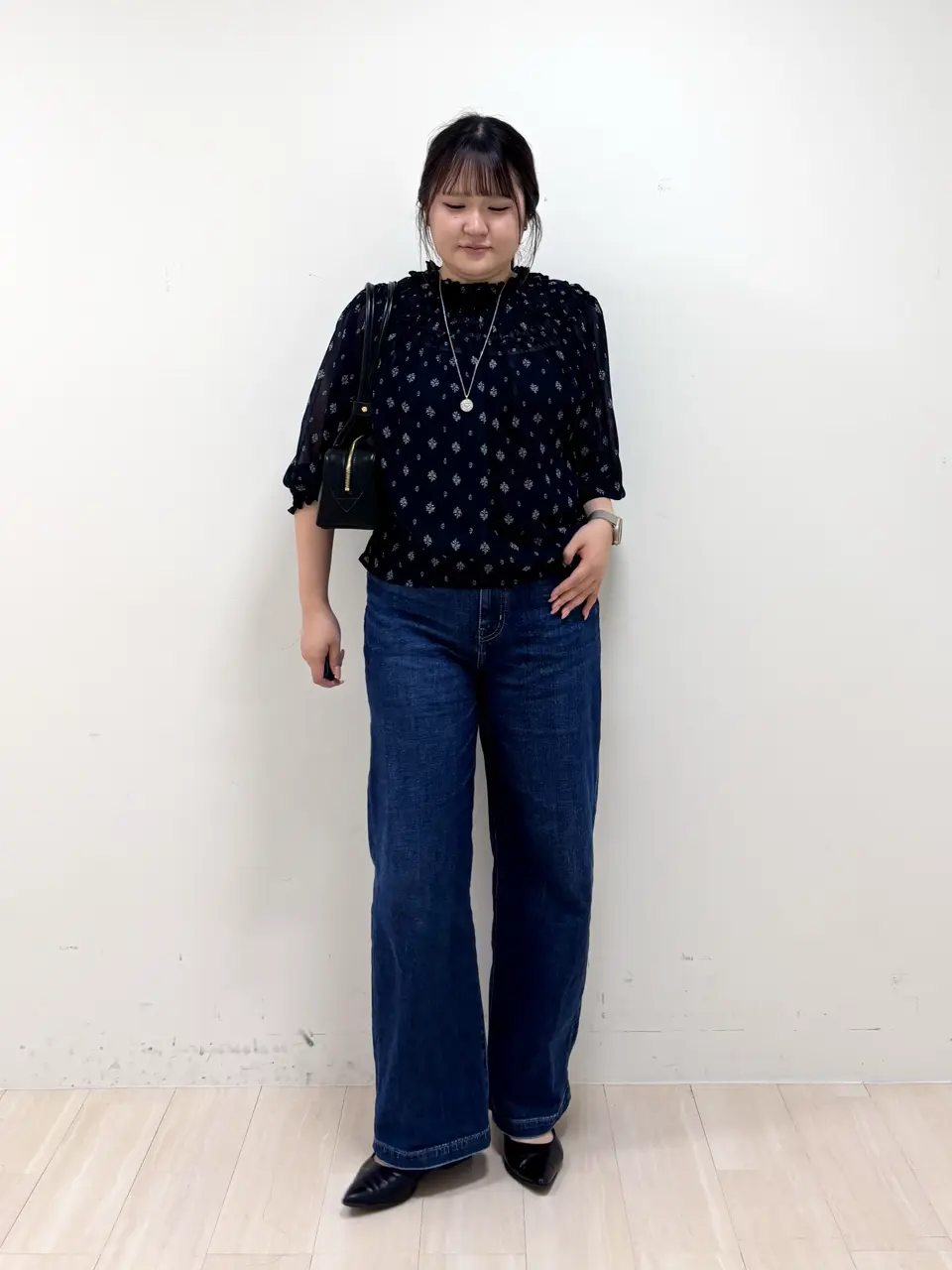 ONWARD CROSSET SELECT 伊藤 コーディネート画像