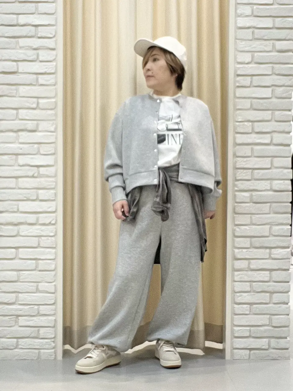 ONWARD CROSSET SELECT 吉田 コーディネート画像