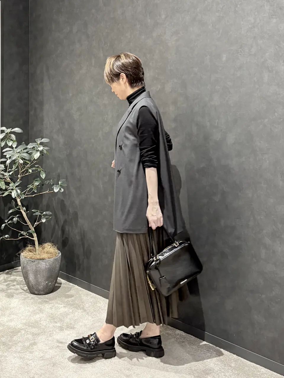 ONWARD CROSSET SELECT 岩舘 コーディネート画像