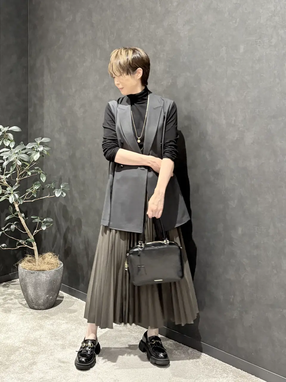 ONWARD CROSSET SELECT 岩舘 コーディネート画像