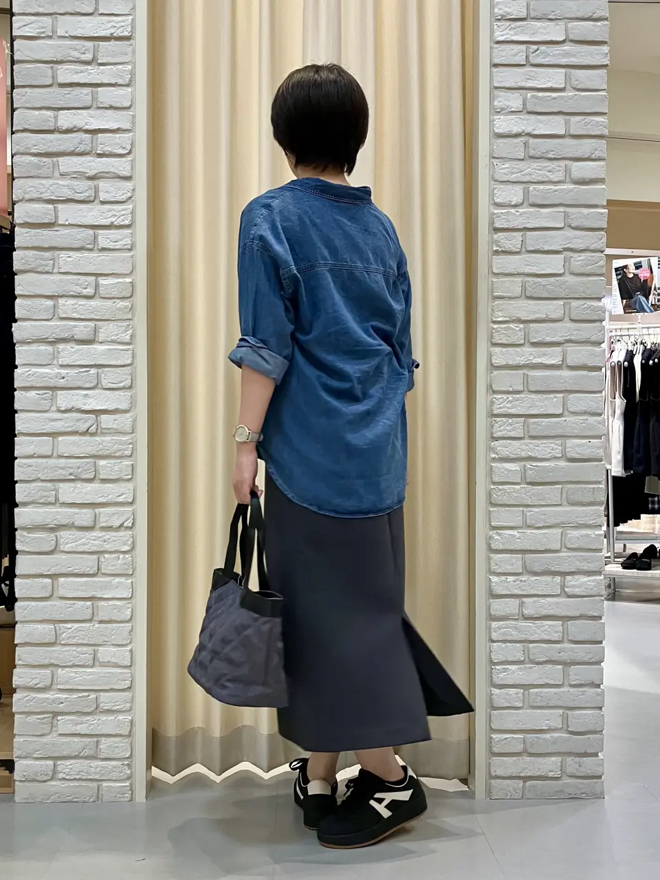 ONWARD CROSSET SELECT Tomi コーディネート画像