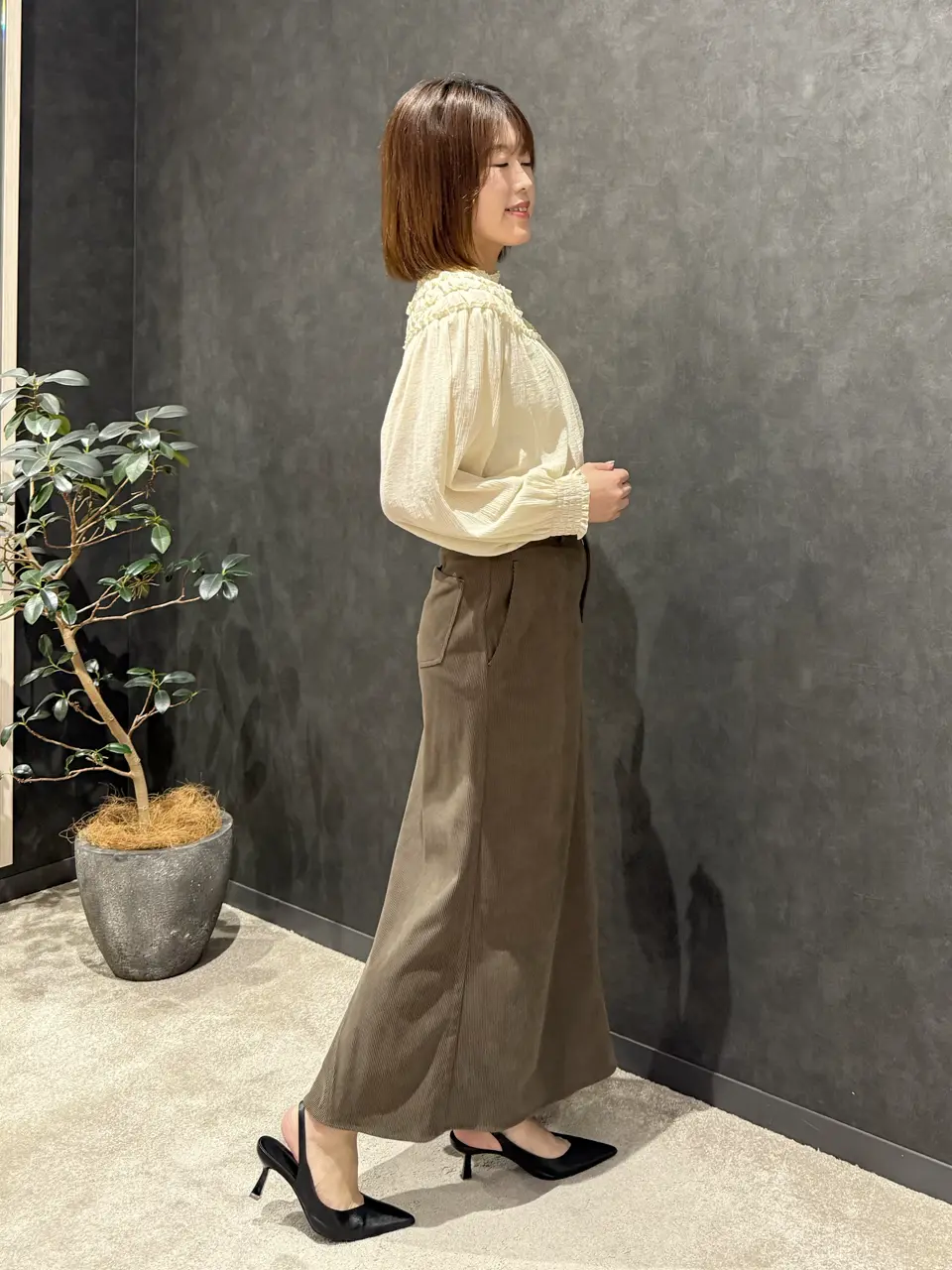 ONWARD CROSSET SELECT Tamura コーディネート画像