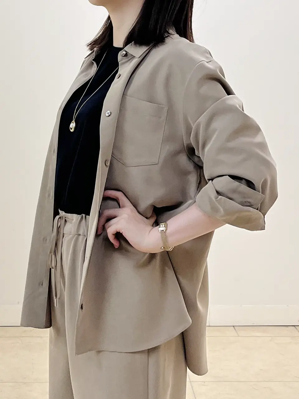 ONWARD CROSSET SELECT 金子 コーディネート画像