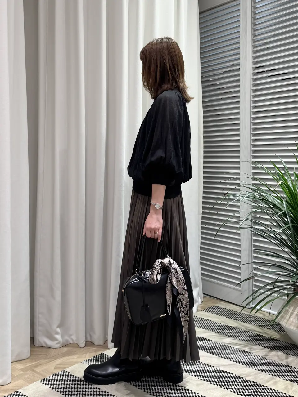 ONWARD CROSSET SELECT KURIYAMA コーディネート画像