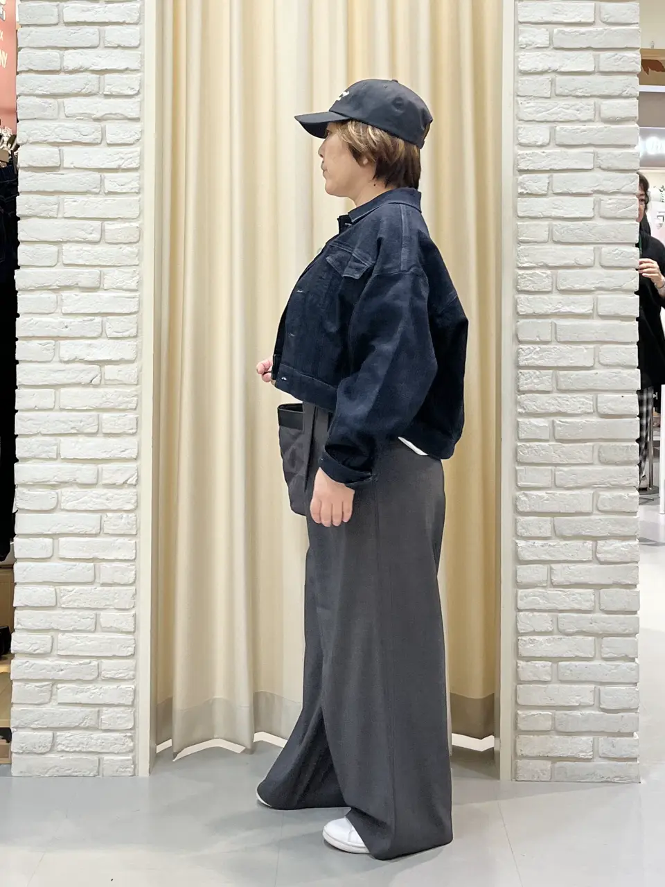 ONWARD CROSSET SELECT 吉田 コーディネート画像