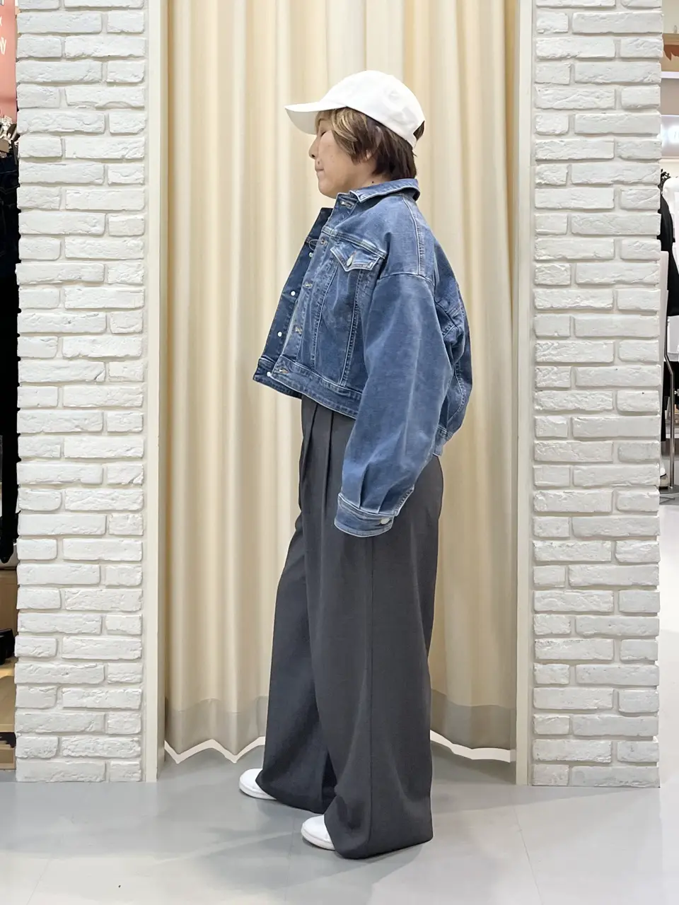 ONWARD CROSSET SELECT 吉田 コーディネート画像