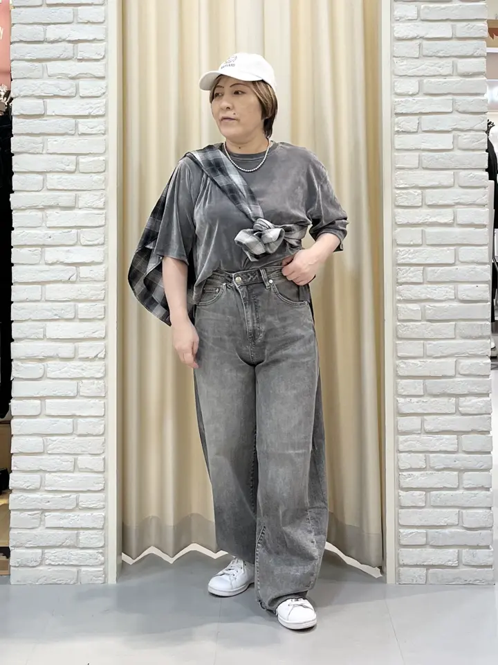 ONWARD CROSSET SELECT 吉田 コーディネート画像