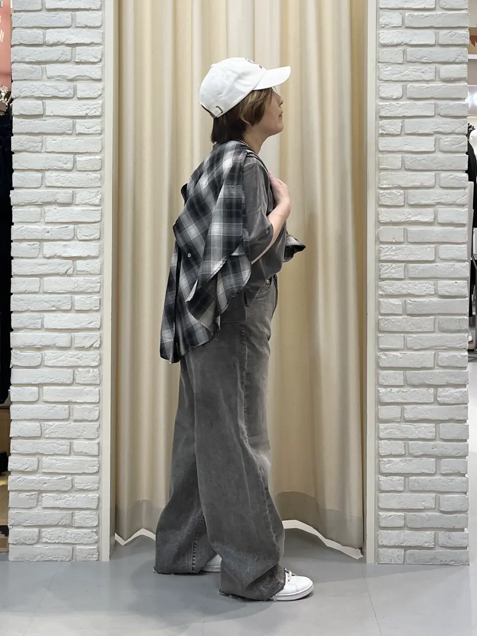 ONWARD CROSSET SELECT 吉田 コーディネート画像