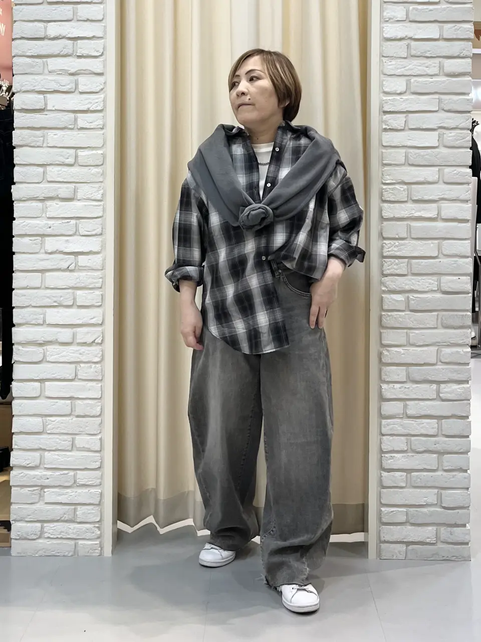 ONWARD CROSSET SELECT 吉田 コーディネート画像