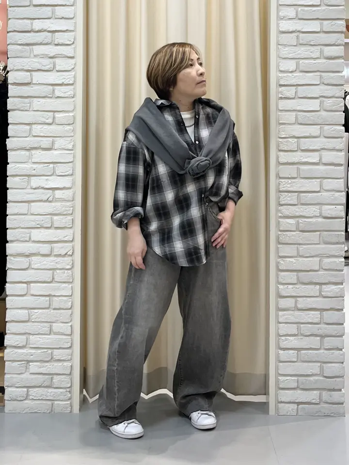 ONWARD CROSSET SELECT 吉田 コーディネート画像