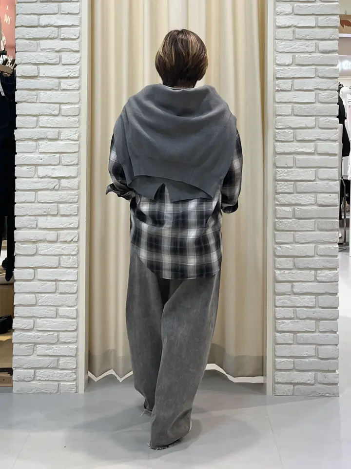 ONWARD CROSSET SELECT 吉田 コーディネート画像