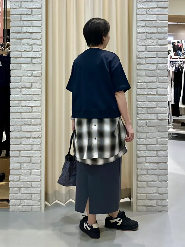 ONWARD CROSSET SELECT Tomi コーディネート画像