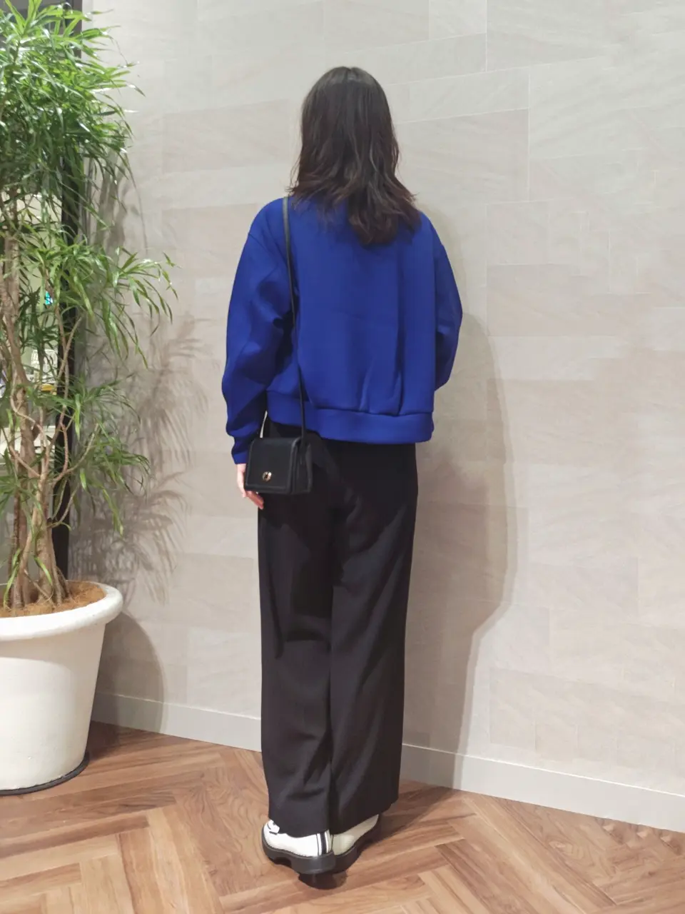 ONWARD CROSSET SELECT 浅岡 コーディネート画像