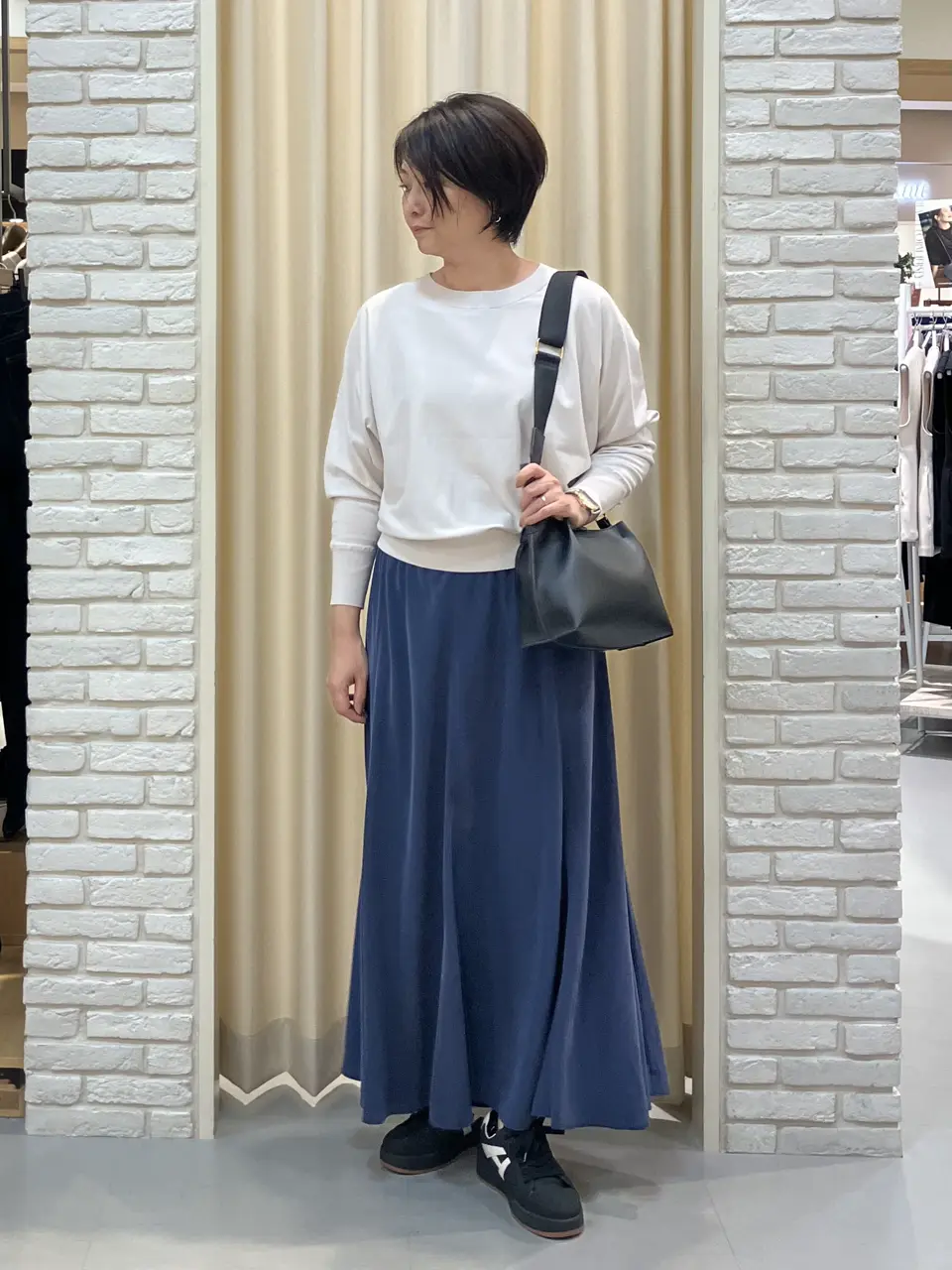 ONWARD CROSSET SELECT Tomi コーディネート画像