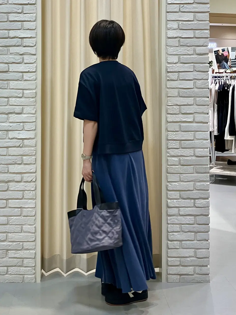 ONWARD CROSSET SELECT Tomi コーディネート画像